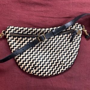 Clare V Grande Fanny Black & White Zig zag